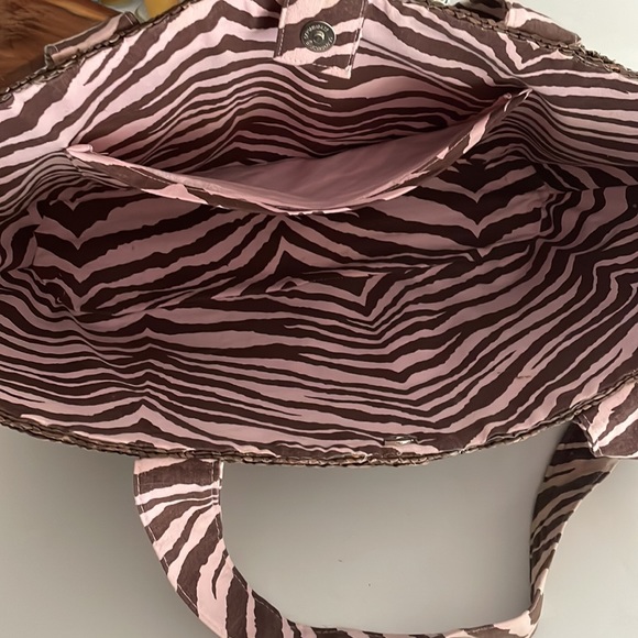 Brown straw pink/brown zebra print tote - Picture 2 of 5